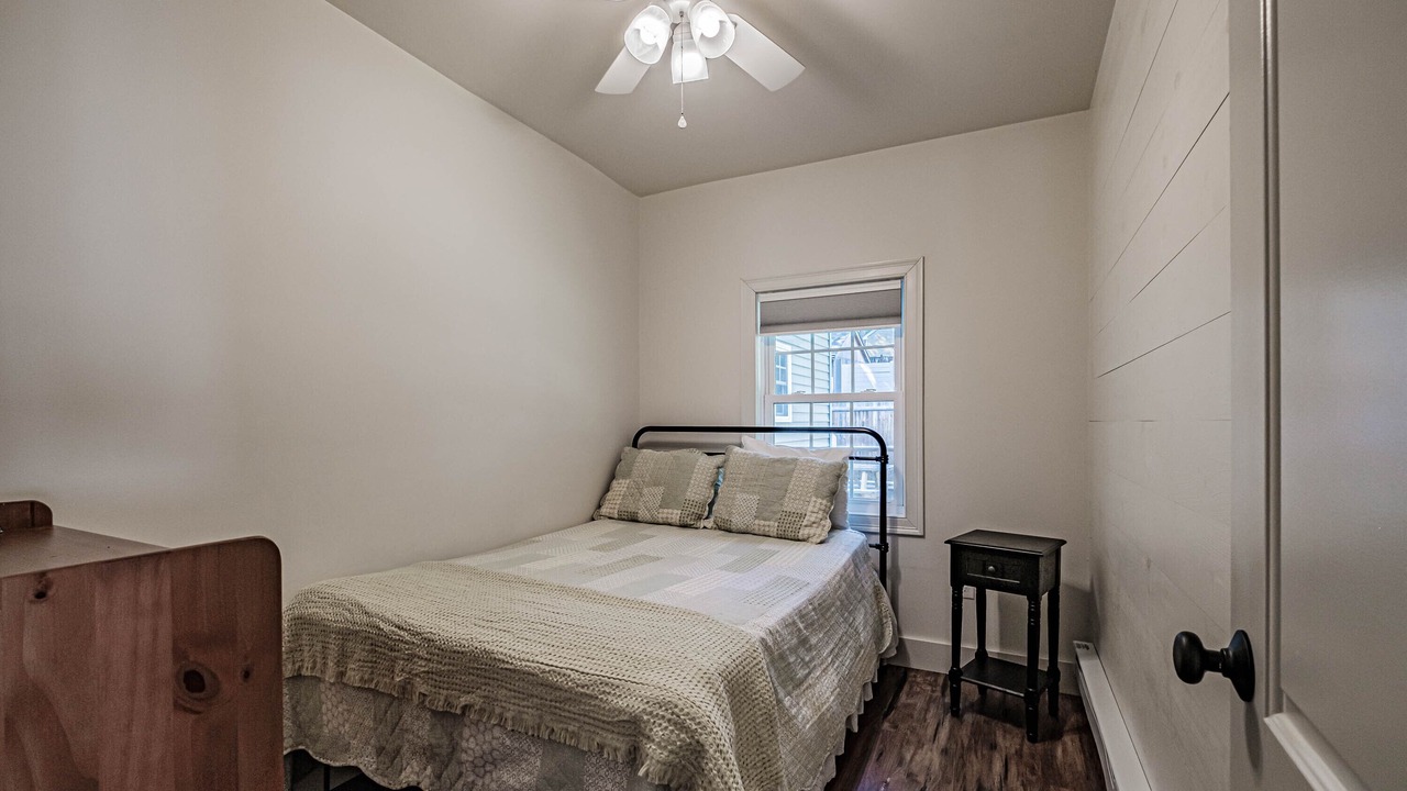 Photo of Bedroom in Sebago