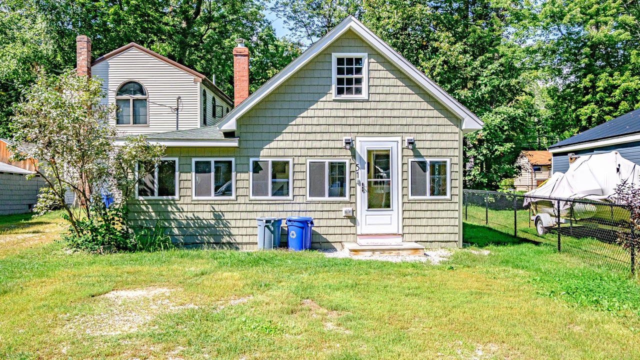 Photo of Outdoor in Sebago