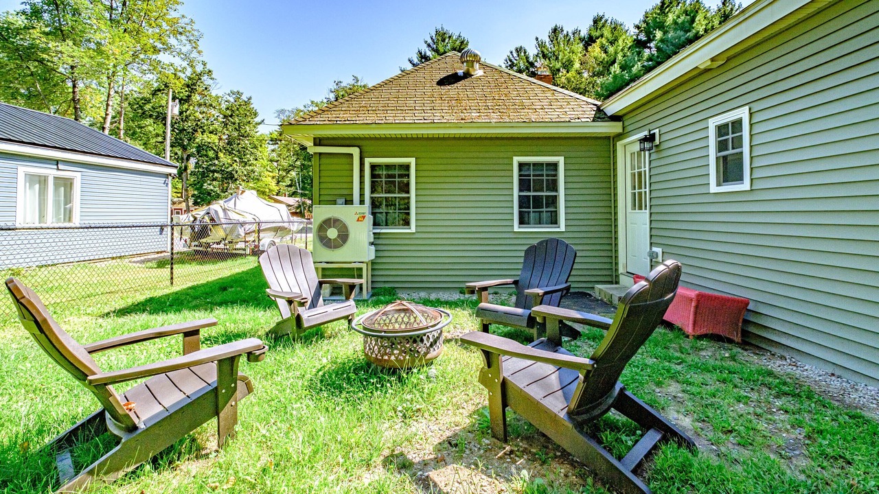 Photo of Outdoor in Sebago