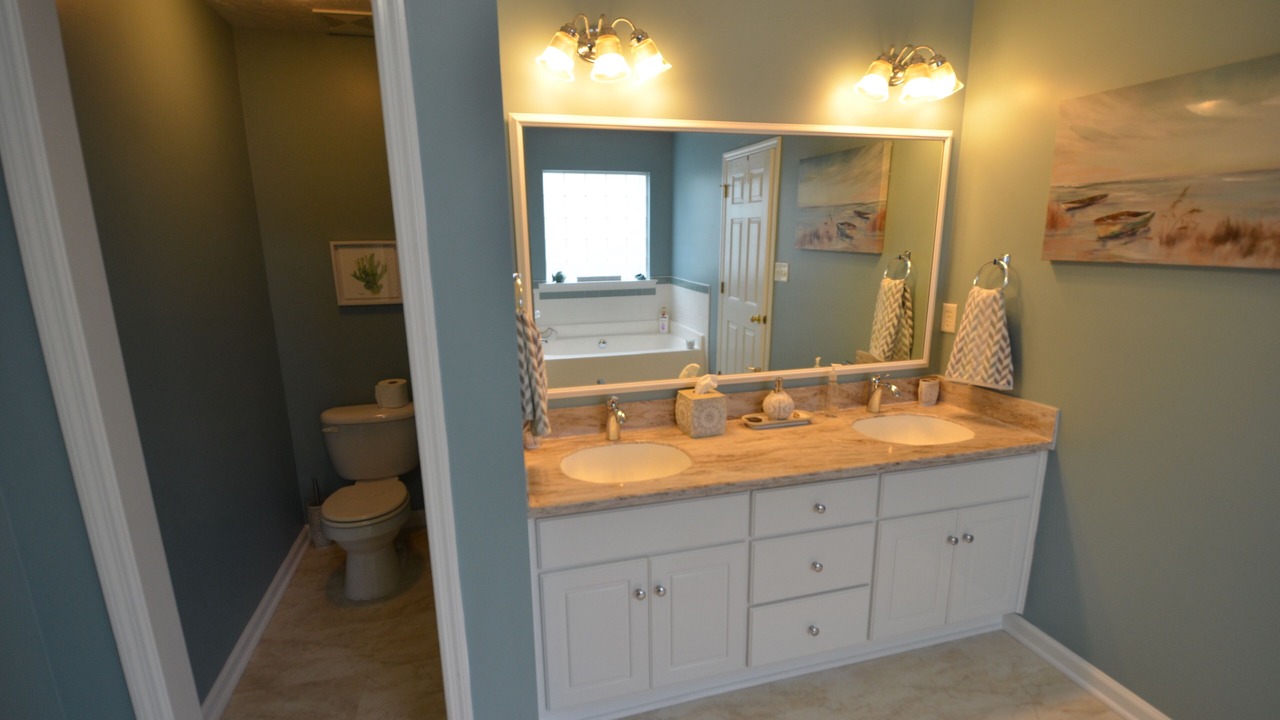 Photo of Bathroom in Grovetown