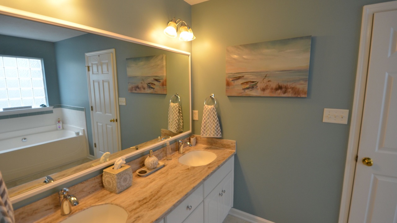 Photo of Bathroom in Grovetown