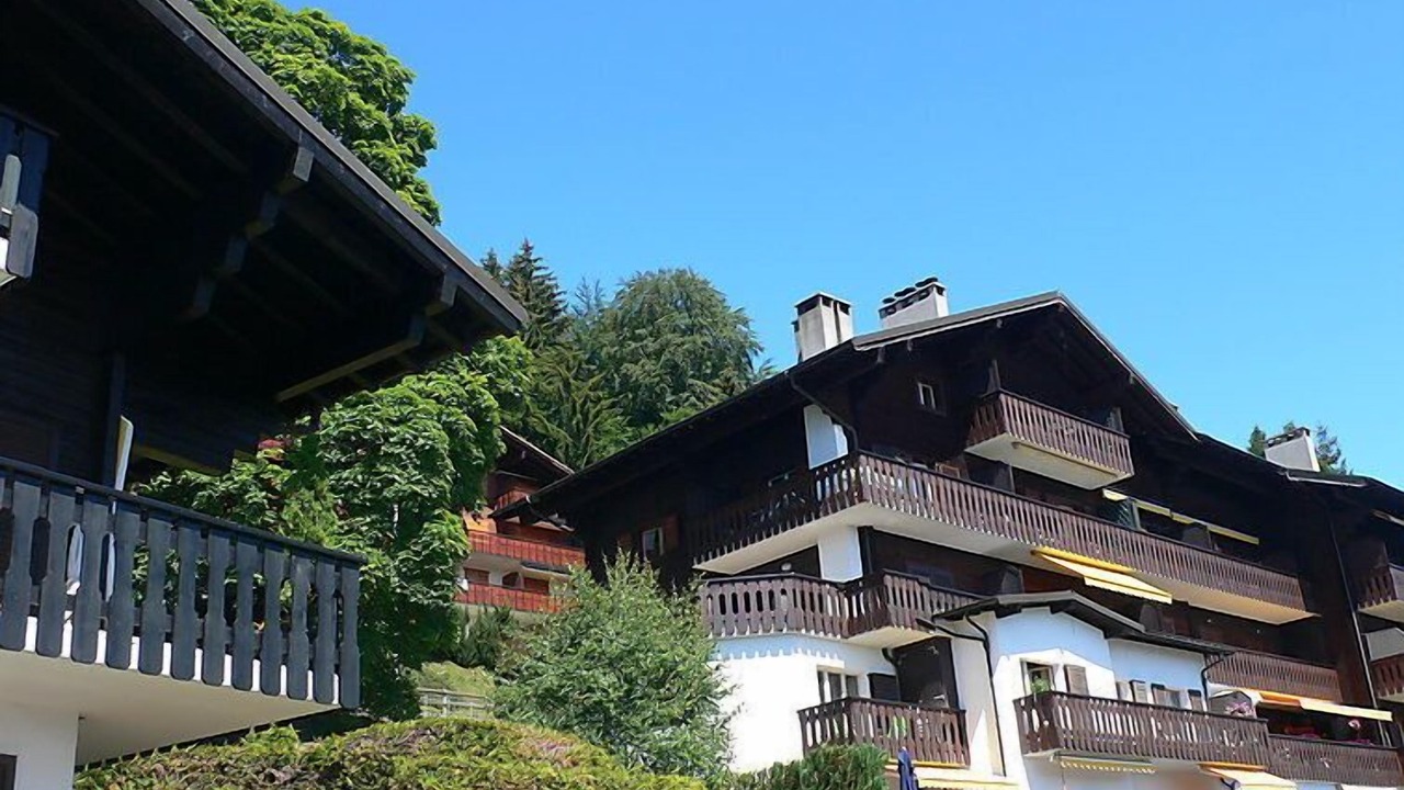 Photo of Outdoor in Arveyes