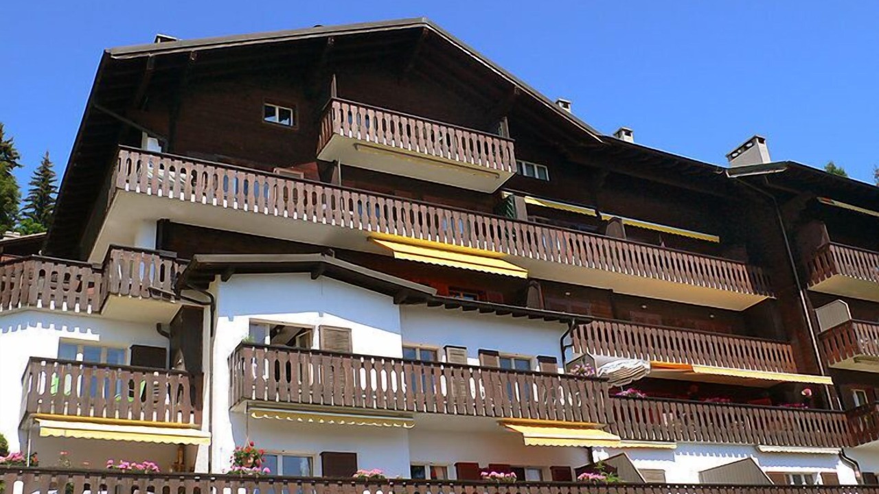 Photo of Outdoor in Arveyes