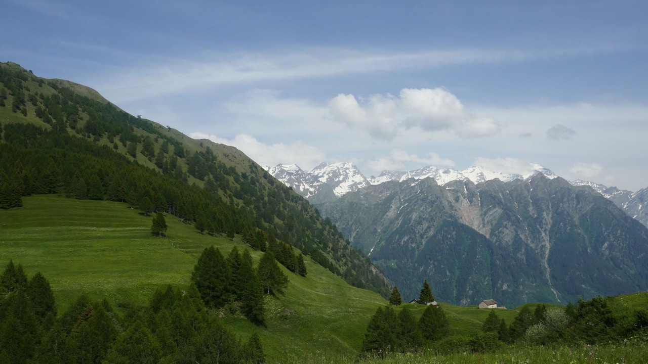Photo of Others in Leontica