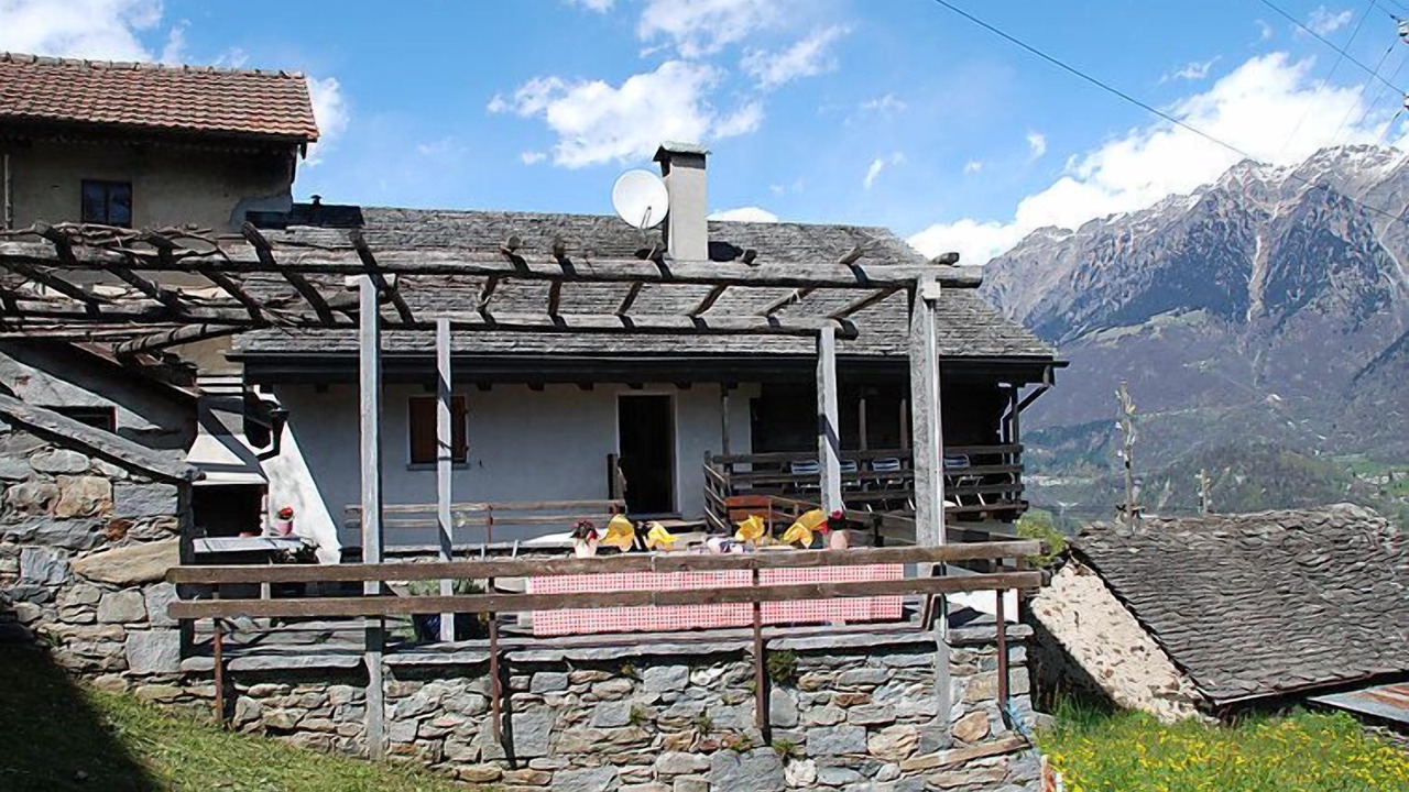 Photo of Outdoor in Leontica