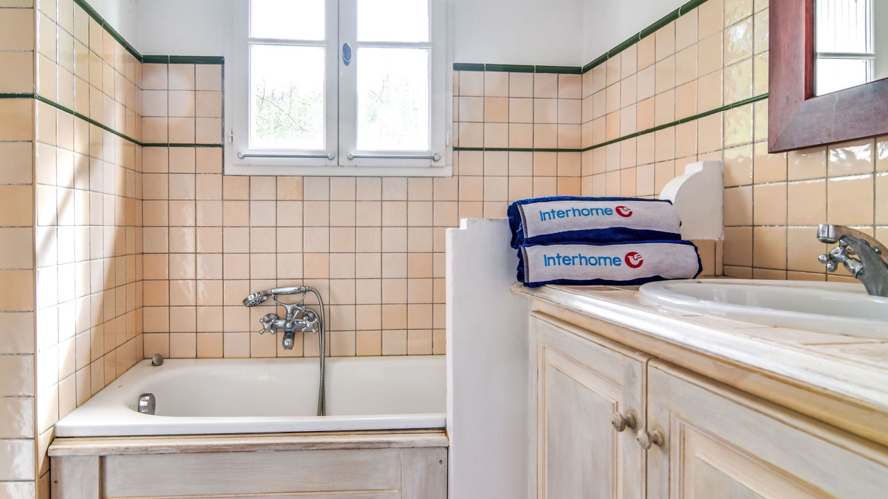 Photo of Bathroom in Les Restanques