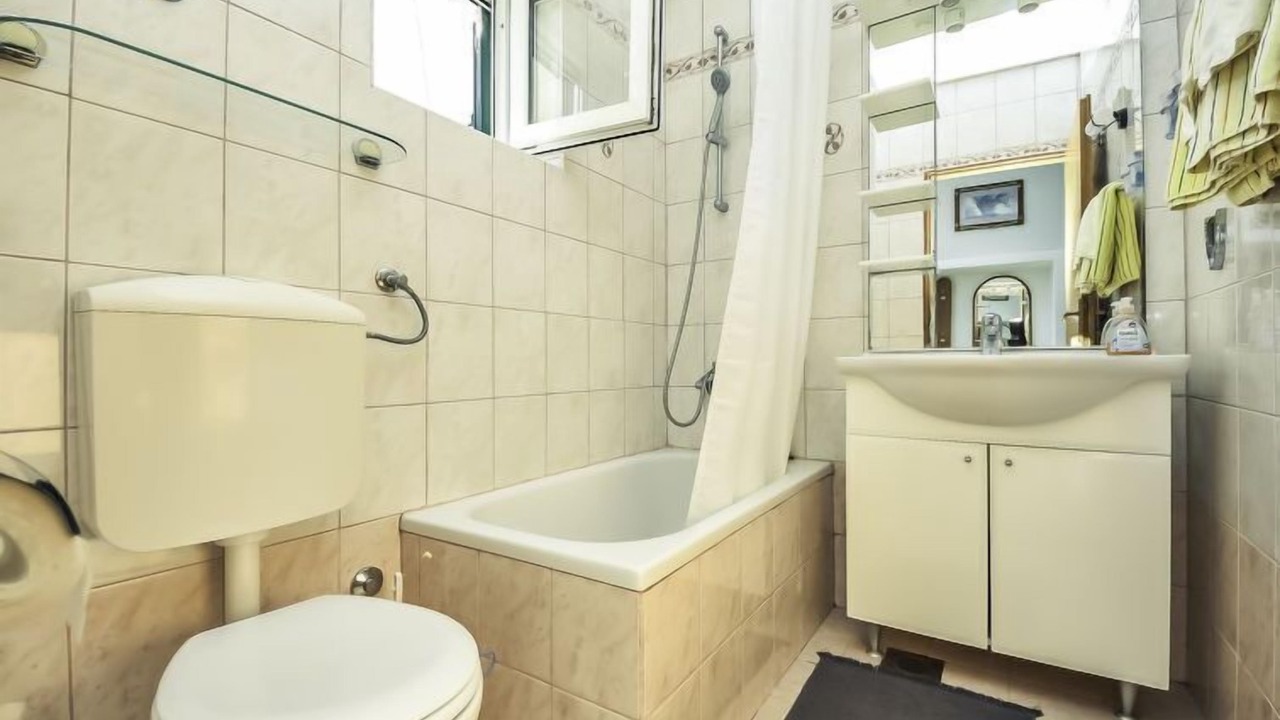 Photo of Bathroom in Pasman