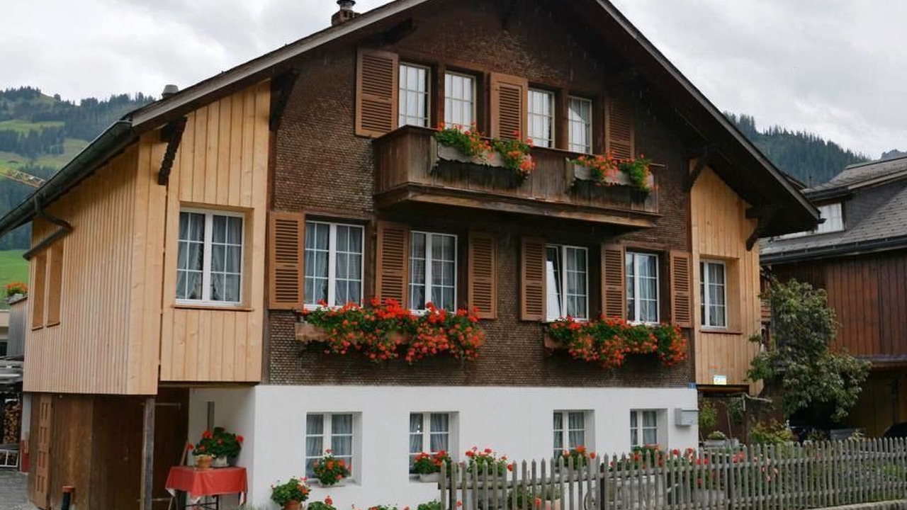 Photo of Others in Zweisimmen