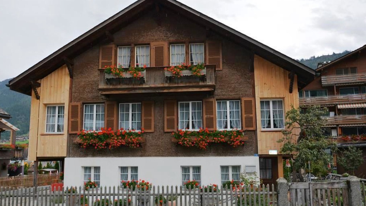 Photo of Others in Zweisimmen