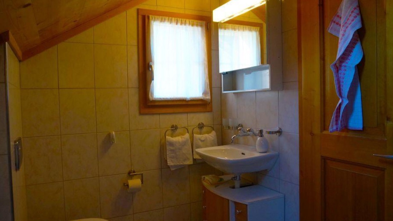 Photo of Bathroom in Zweisimmen