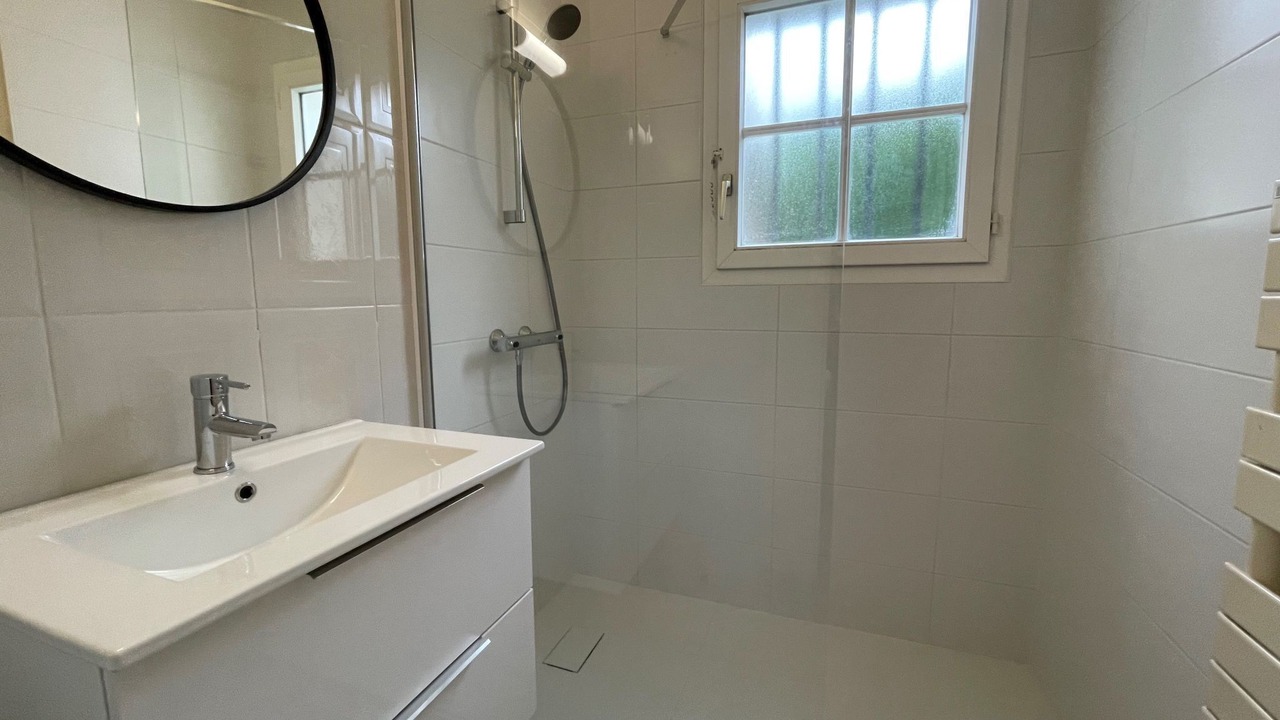 Photo of Bathroom in Saint-Palais-sur-Mer