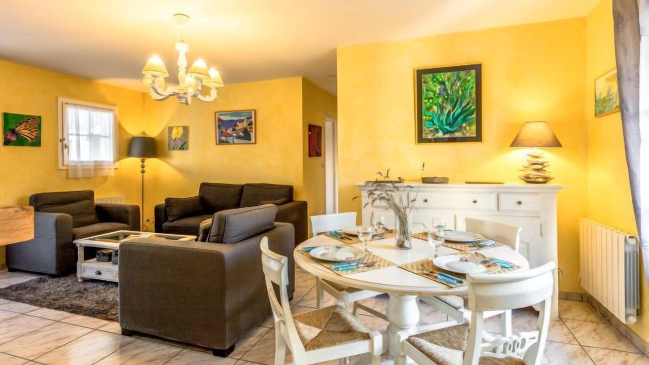 Photo of Bedroom in Saint-Palais-sur-Mer