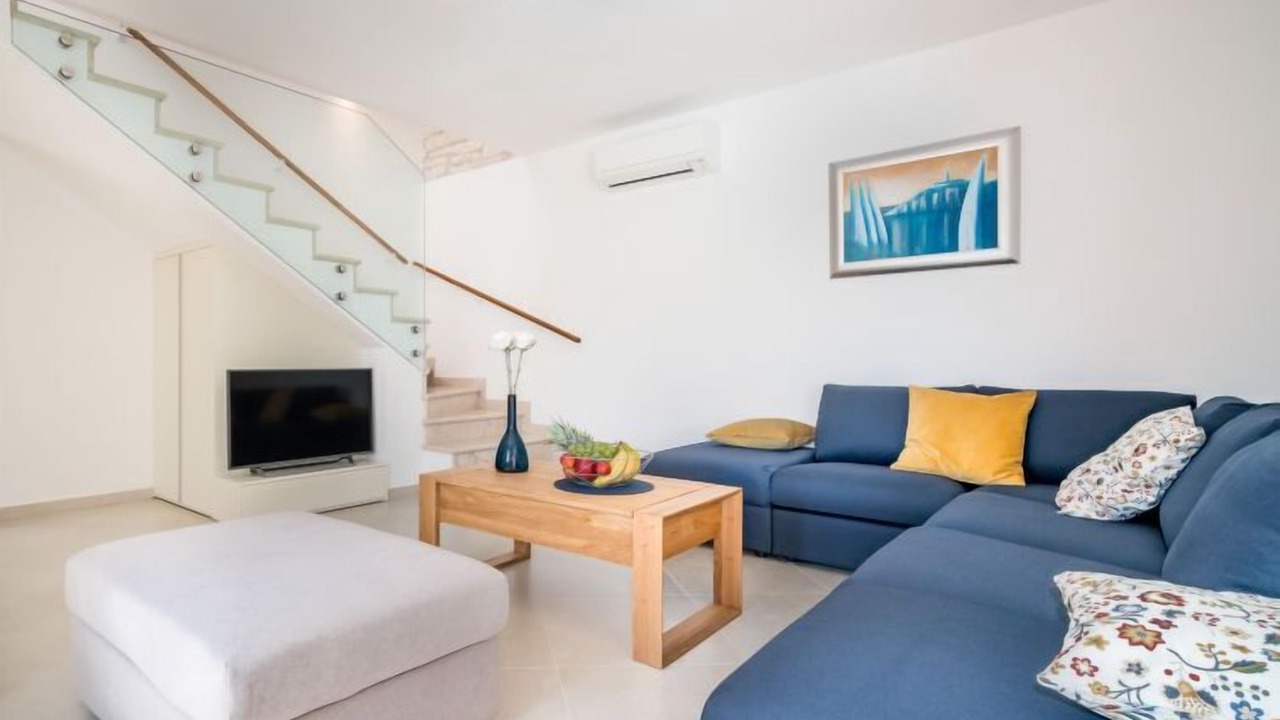 Photo of Livingroom in Kringa