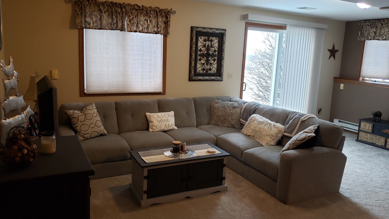 Photo of Livingroom in New Glarus