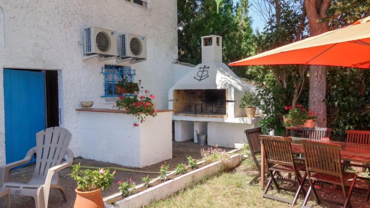Photo of Outdoor in Saint-Laurent-d'Aigouze
