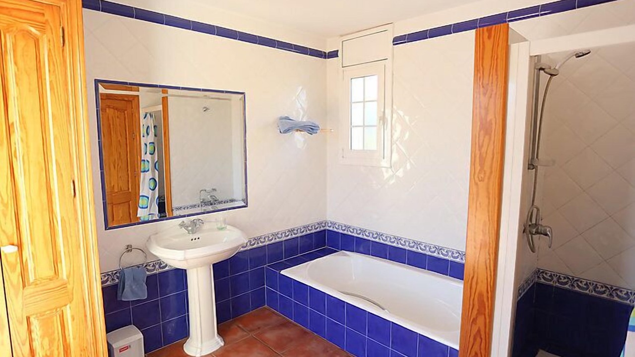 Photo of Bathroom in Les Tres Cales