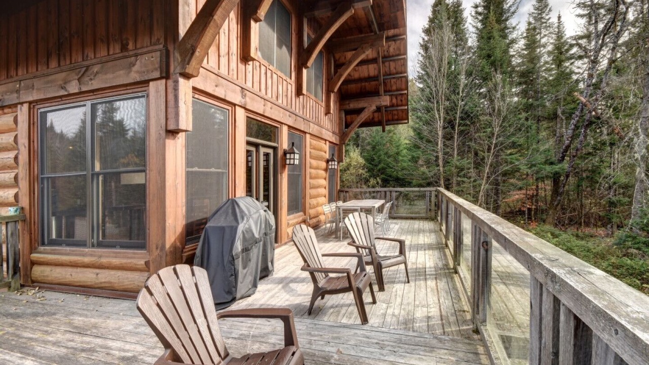 Photo of Patio Balcony in Lac Superieur Village