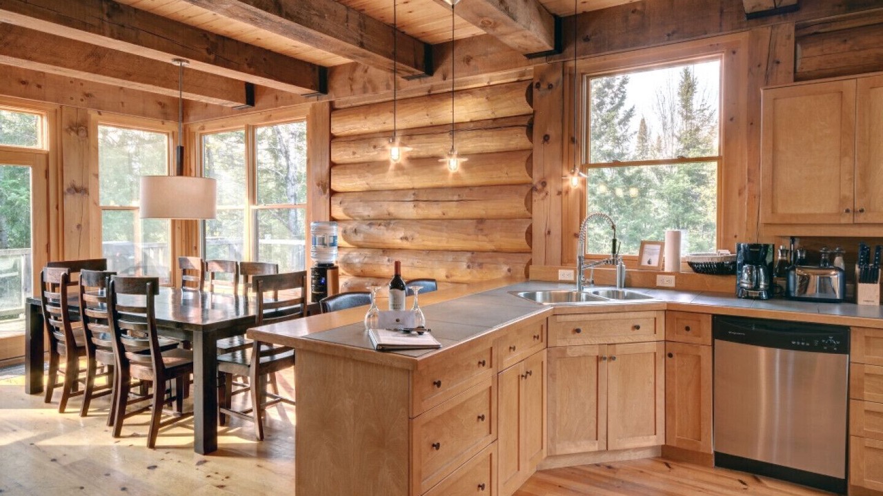 Photo of Kitchen in Lac Superieur Village