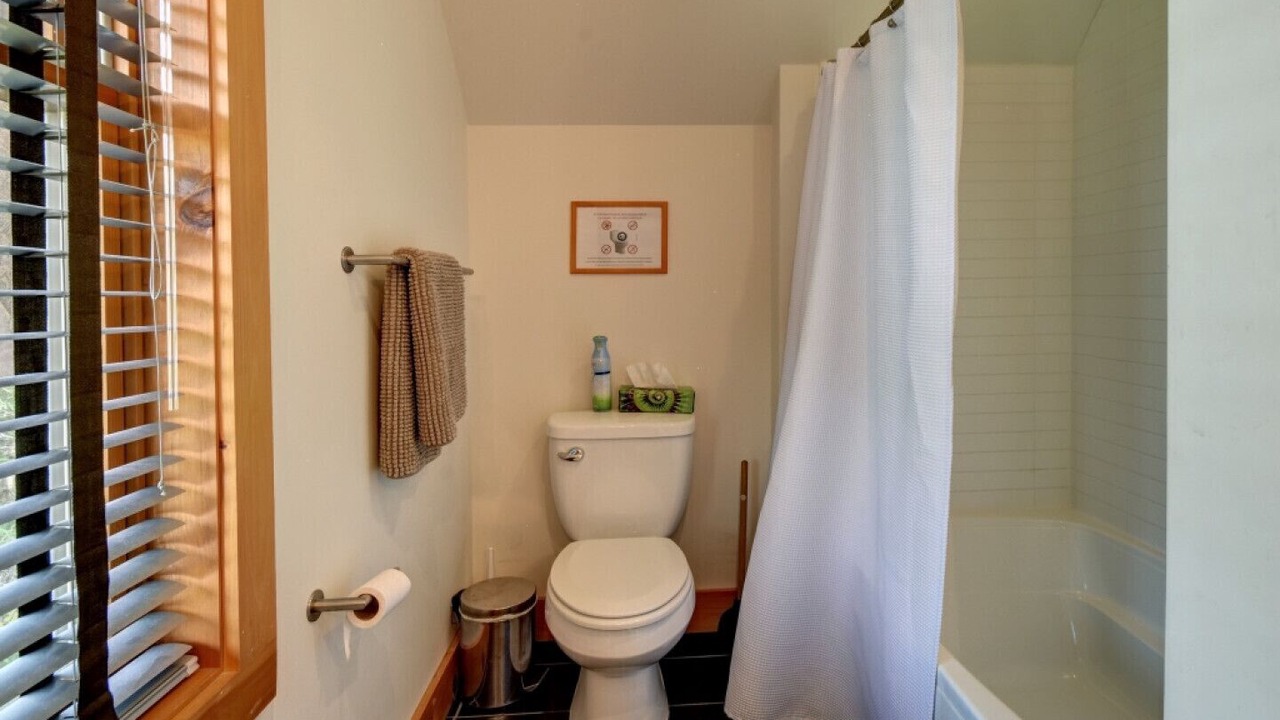 Photo of Bathroom in Lac Superieur Village