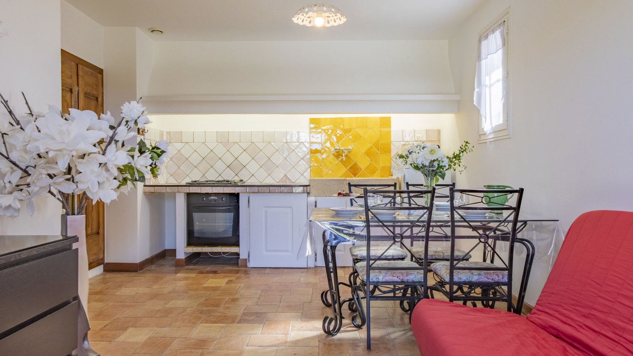 Photo of Livingroom in Villelaure