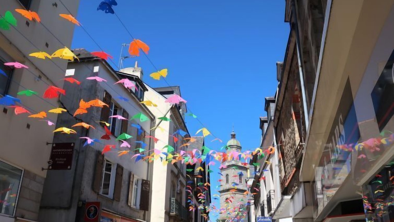 Photo of Others in Auray