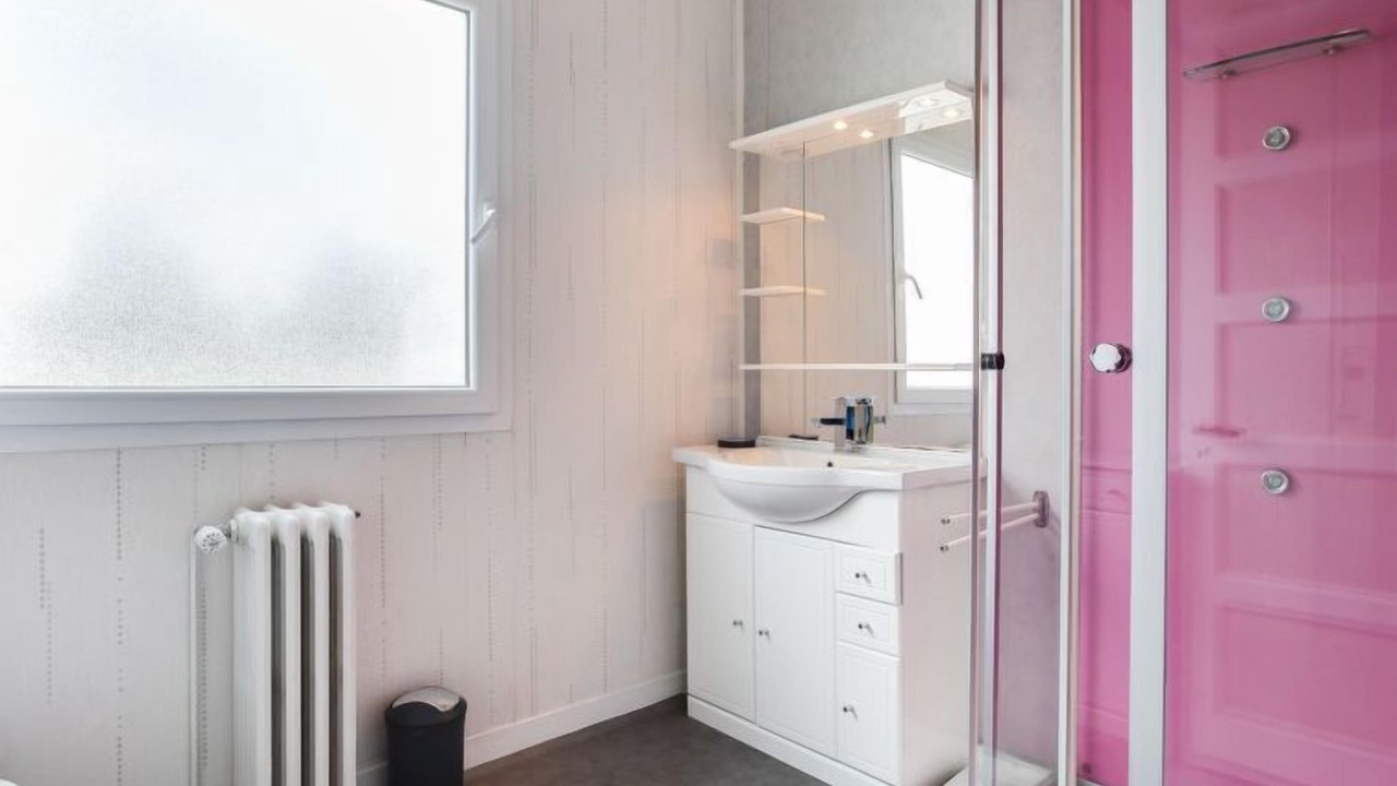 Photo of Bathroom in Auray