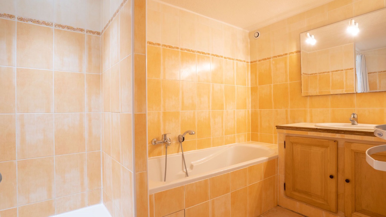 Photo of Bathroom in Saint-Aygulf