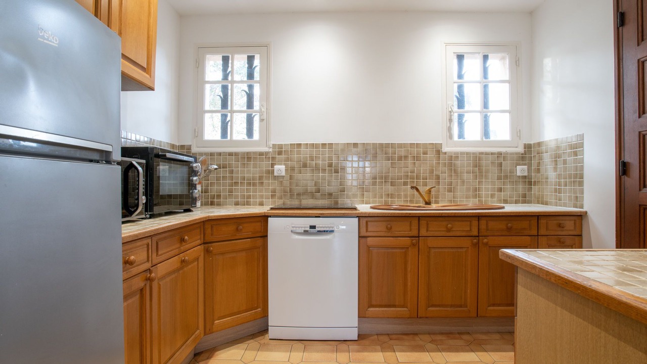 Photo of Bedroom in Saint-Aygulf