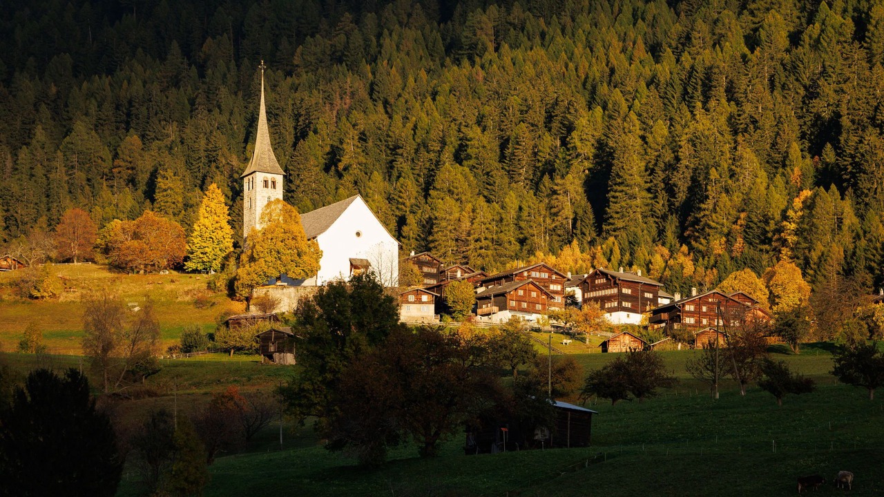 Photo of Others in Ernen