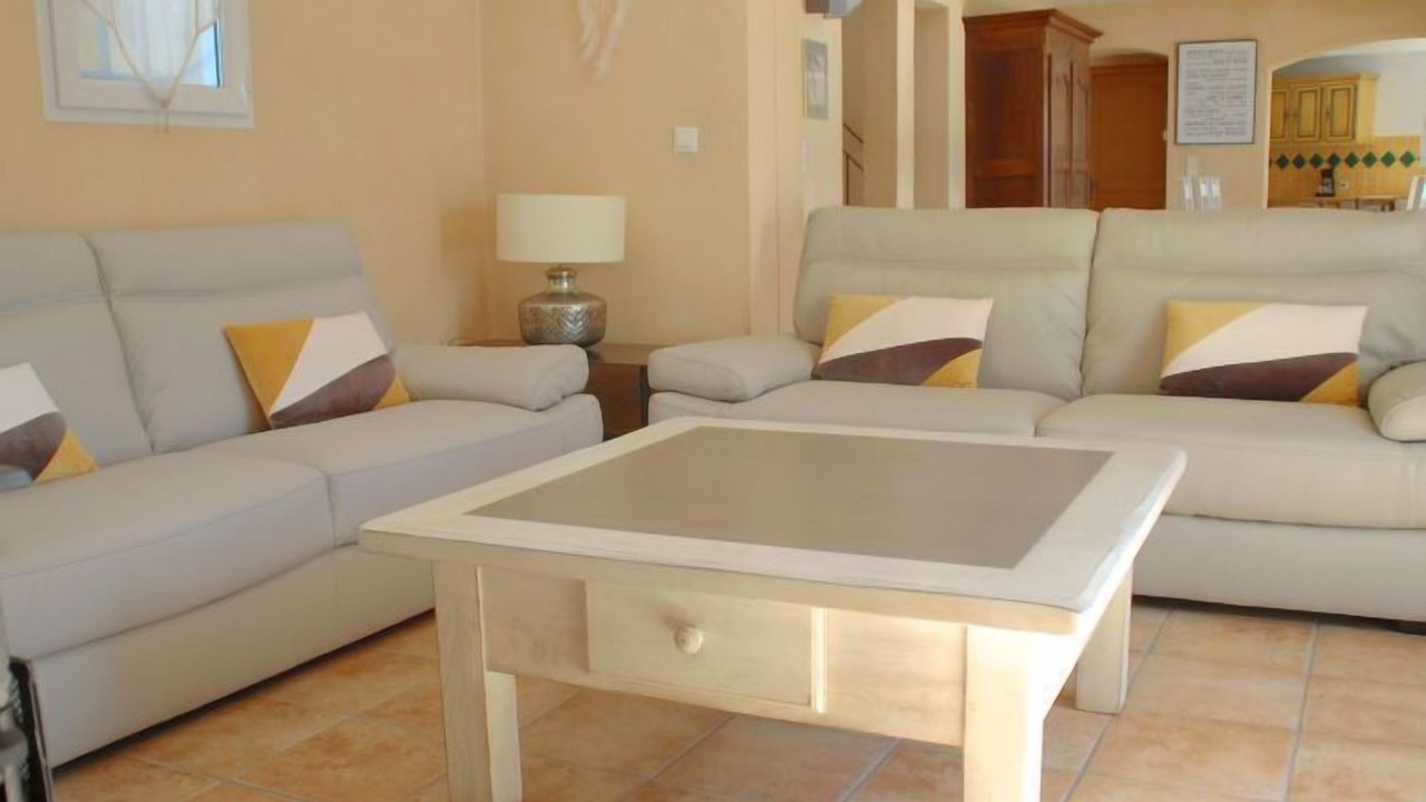 Photo of Livingroom in Eyragues