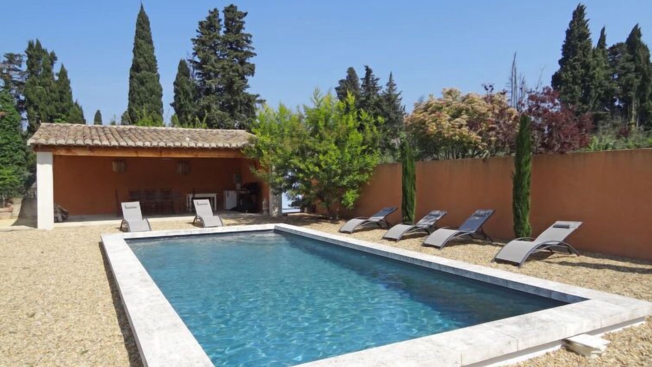 Photo of Outdoor in Eyragues