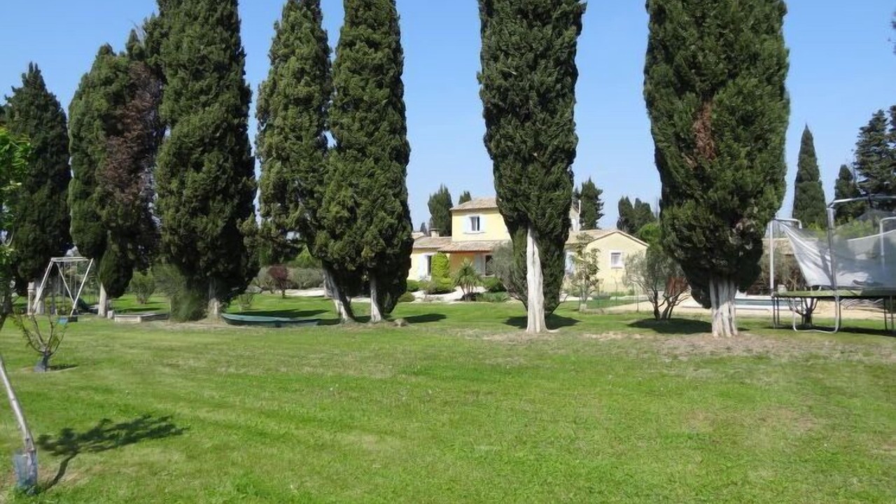 Photo of Others in Eyragues