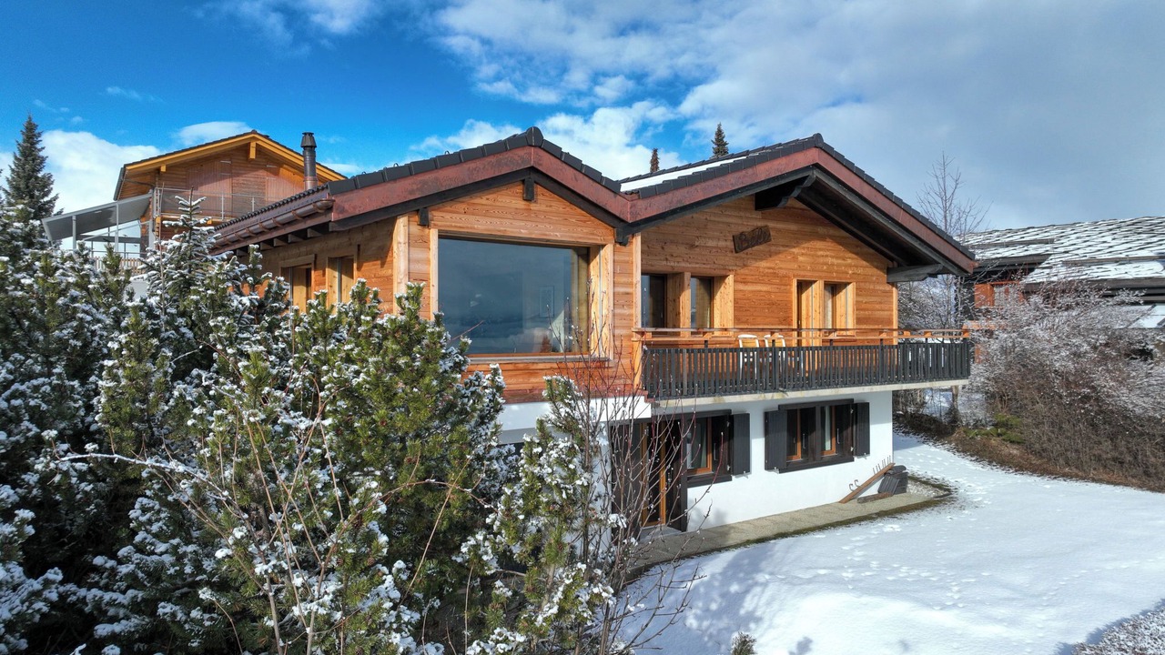 Photo of Others in Saint-Pierre-de-Clages