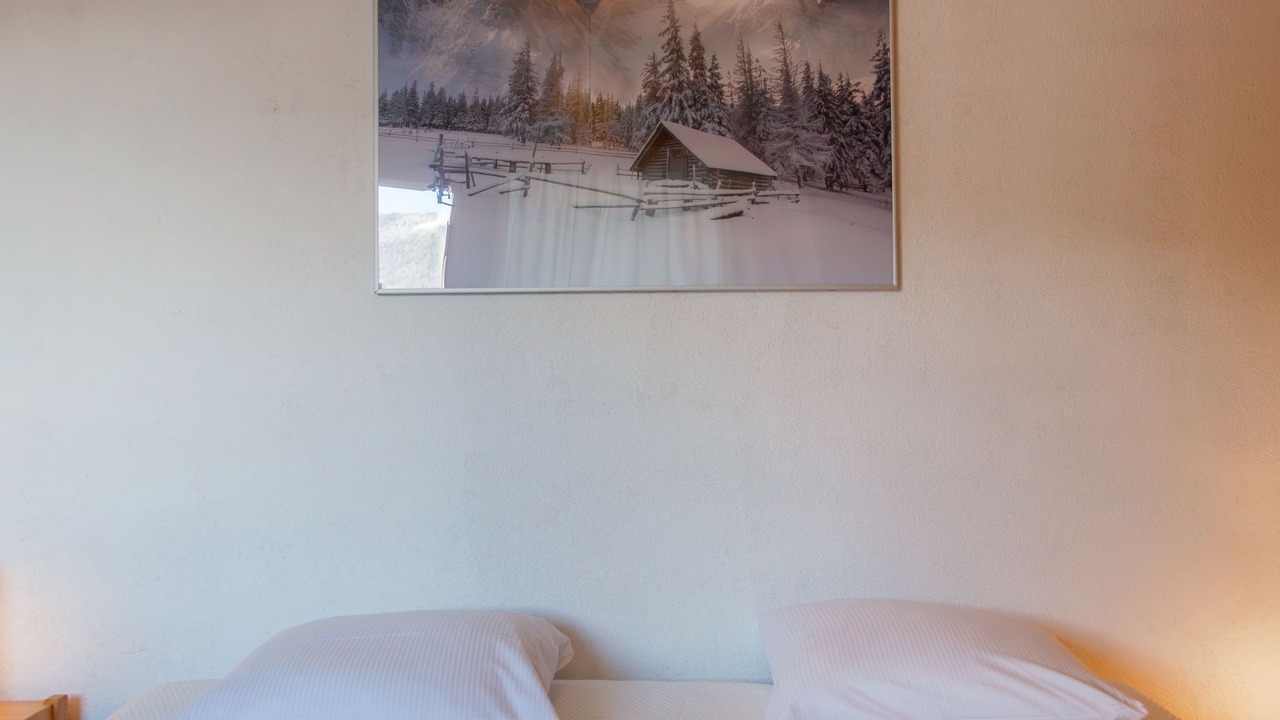 Photo of Others in Saint-Pierre-de-Clages