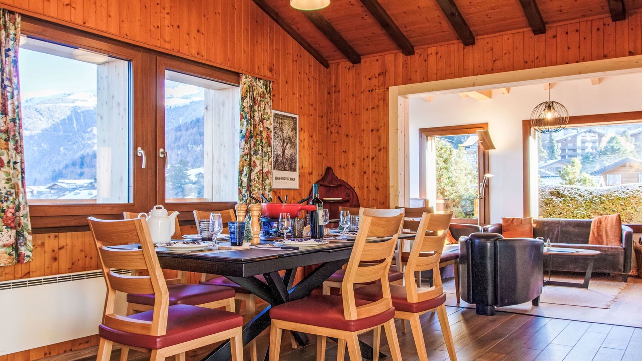 Photo of Livingroom in Saint-Pierre-de-Clages