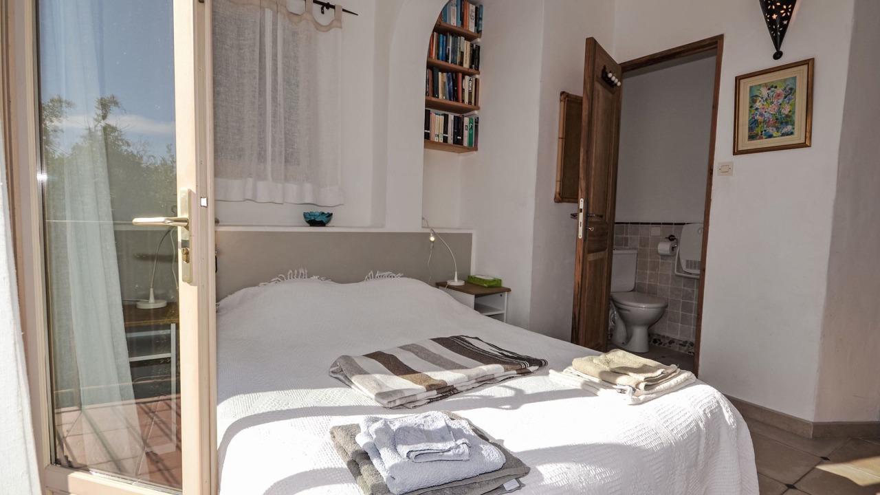 Photo of Others in Viens