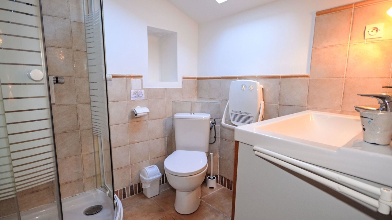 Photo of Bathroom in Viens