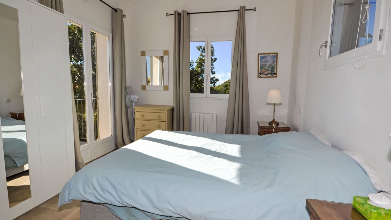 Photo of Others in Viens