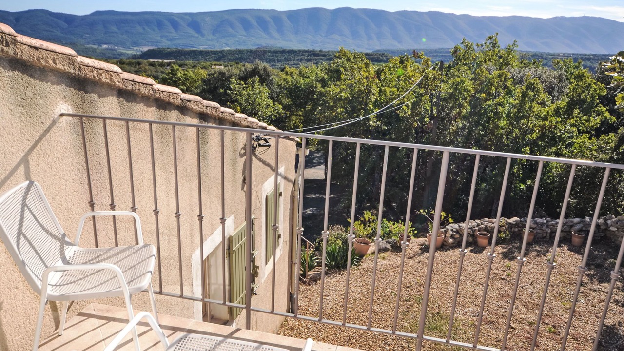 Photo of Others in Viens