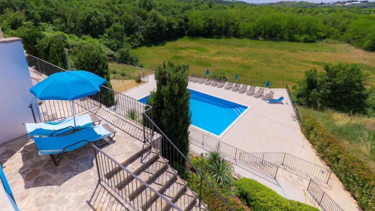 Photo of Outdoor in Bibali