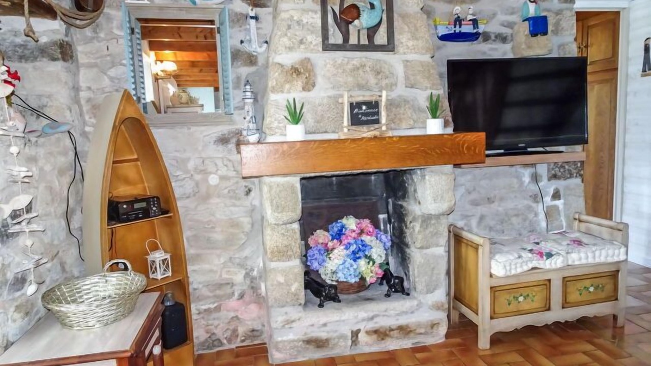 Photo of Livingroom in Cleden-Cap-Sizun