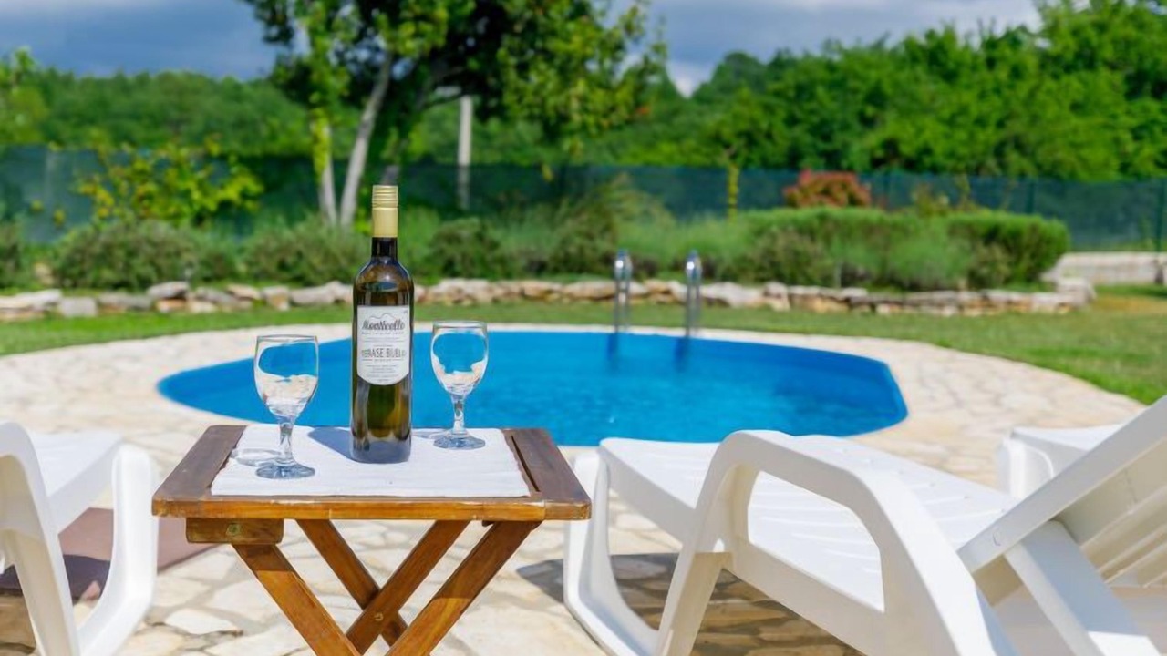 Photo of Outdoor in Makovci
