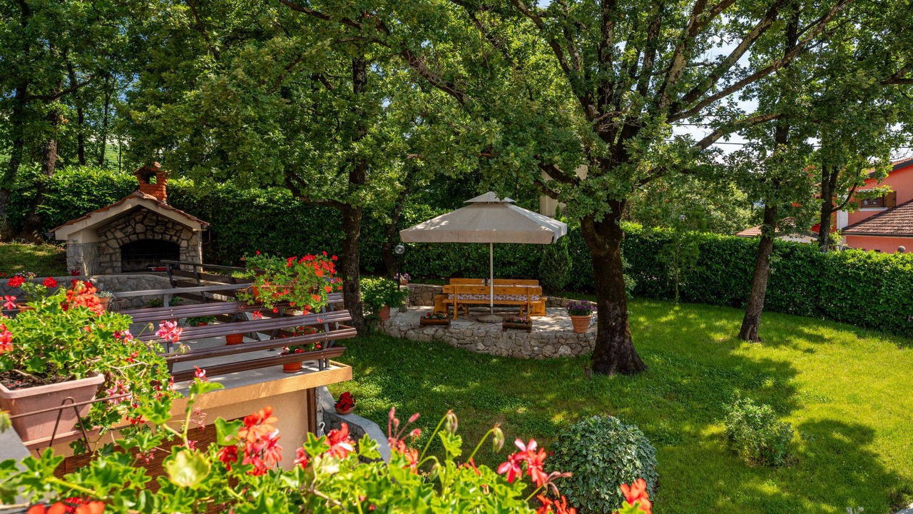 Photo of Outdoor in Mihotici