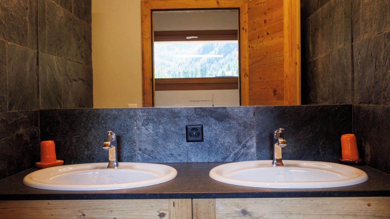 Photo of Bathroom in Noveli