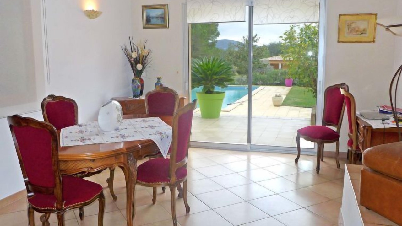 Photo of Bedroom in La Cadiere-d'Azur