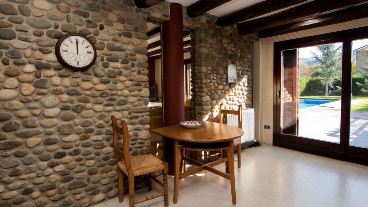 Photo of Bedroom in Seu de Urgell