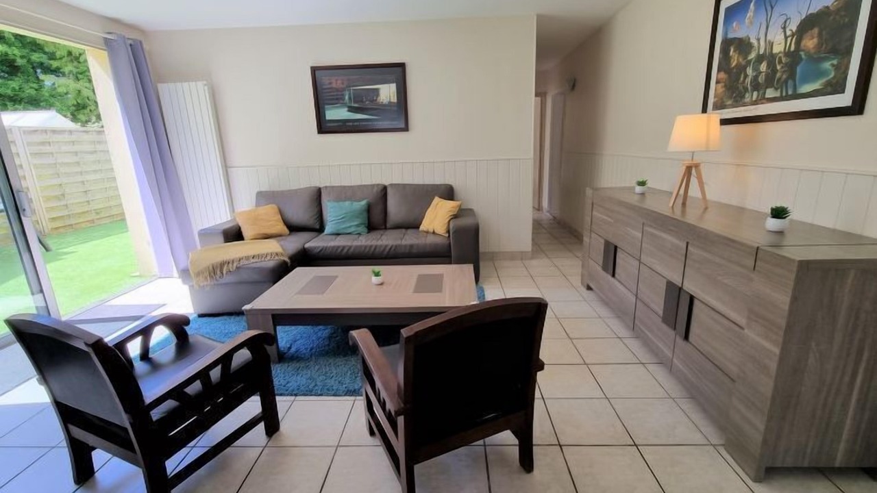 Photo of Bedroom in Lancieux