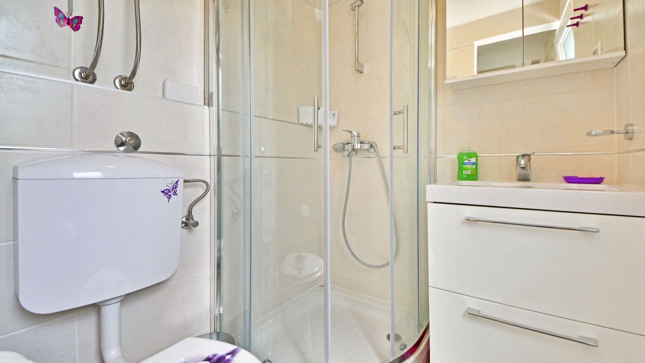 Photo of Bathroom in Trinajstici