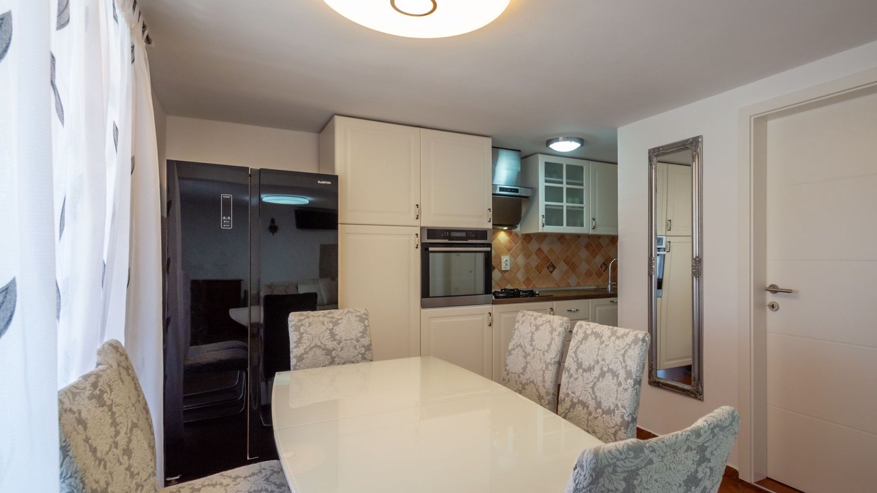 Photo of Bedroom in Pomer