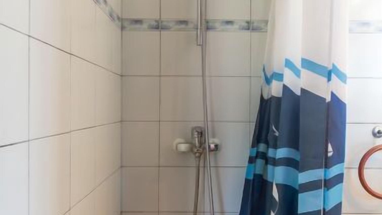 Photo of Bathroom in Tregunc